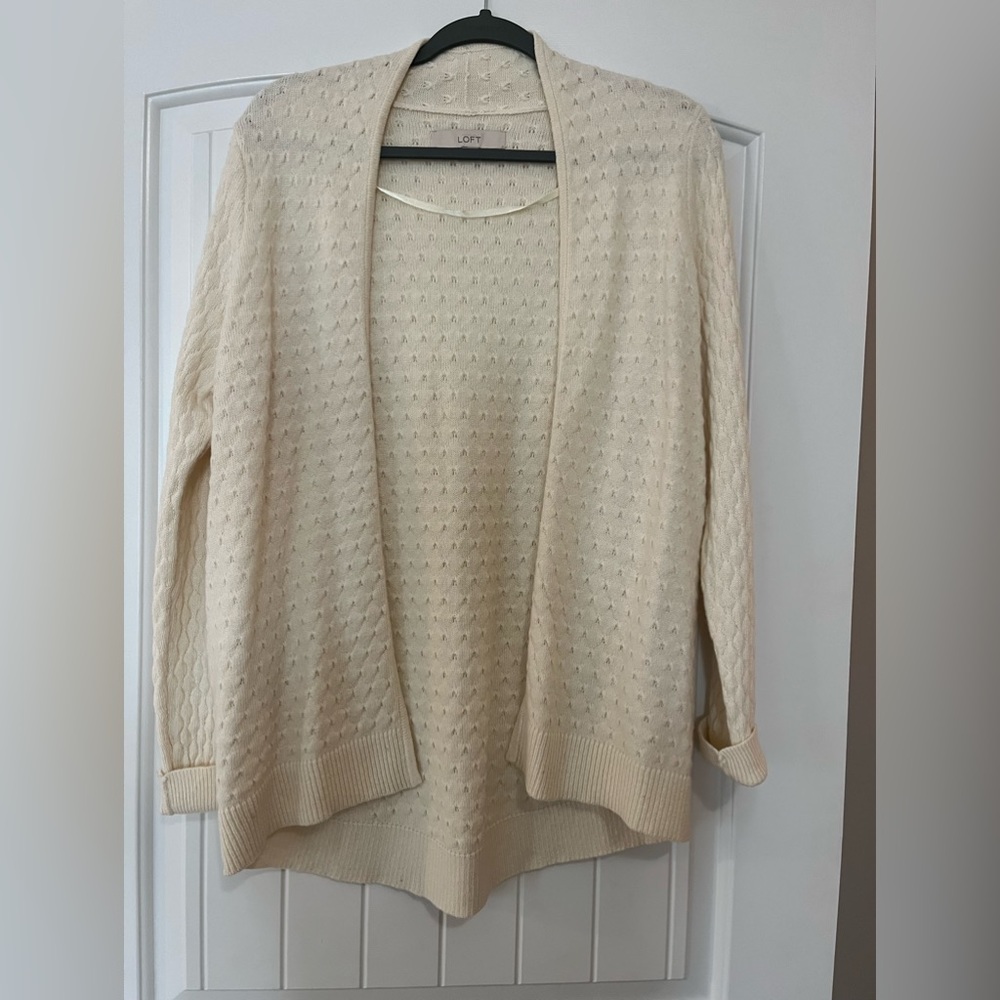 Ann Taylor Loft Cardigan